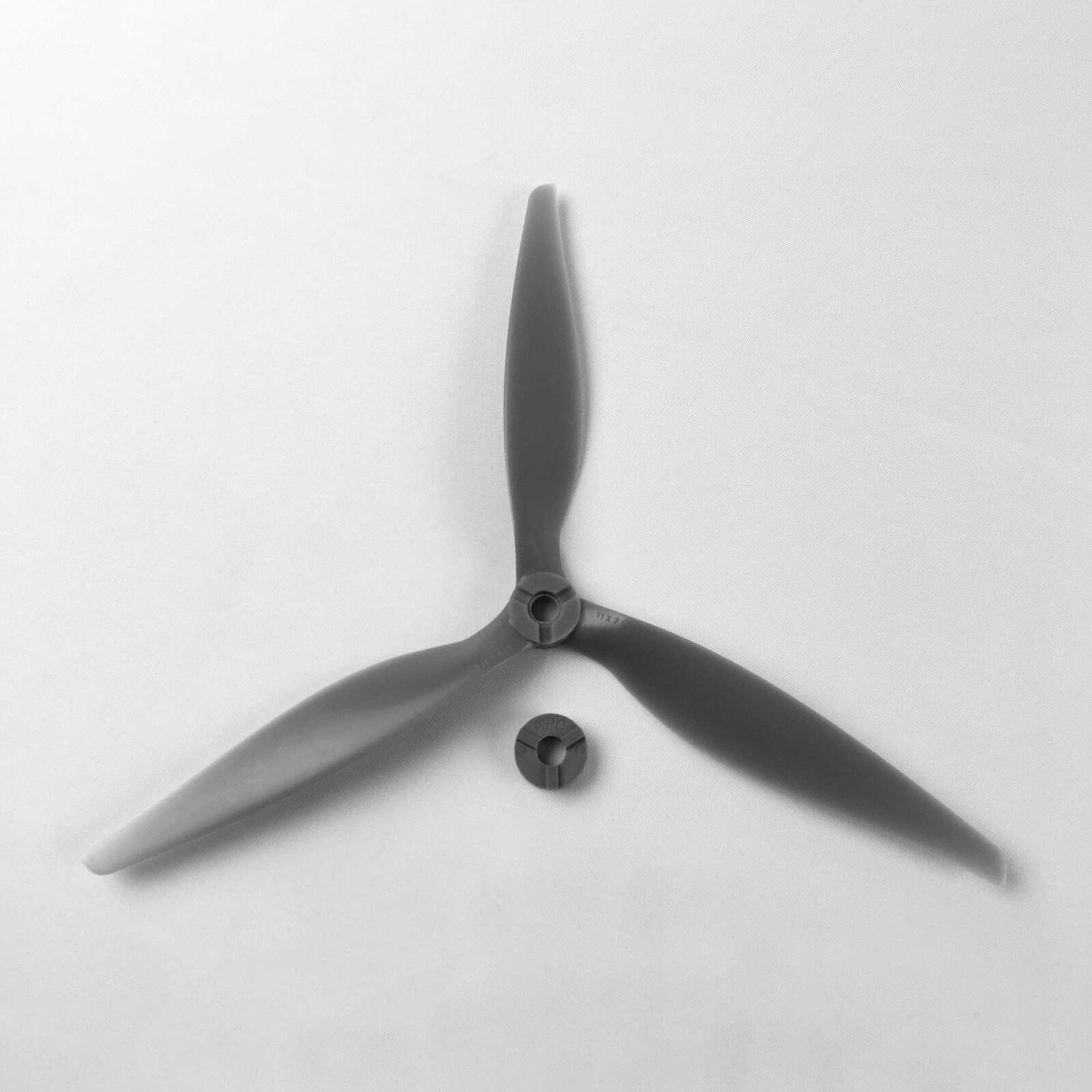 APC 11x7E 3 Blade Electric Propeller - - Horizon Hobbies, Inc.