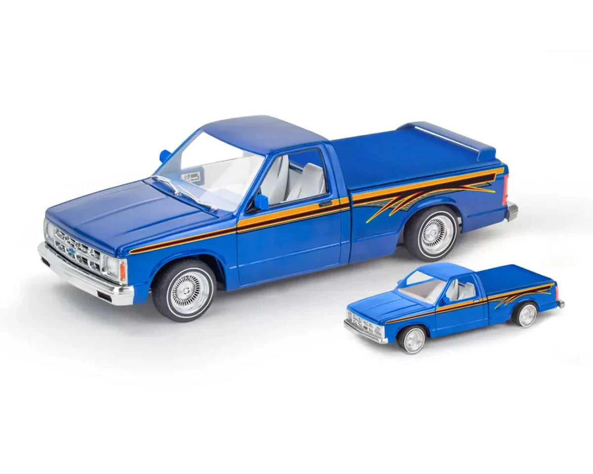 Revell 1/25 Big+Little 91' Chevy S-10 Lowrider Limited Edition Plastic Model Kit w/Die-Cast 91' S-10 Lowrider