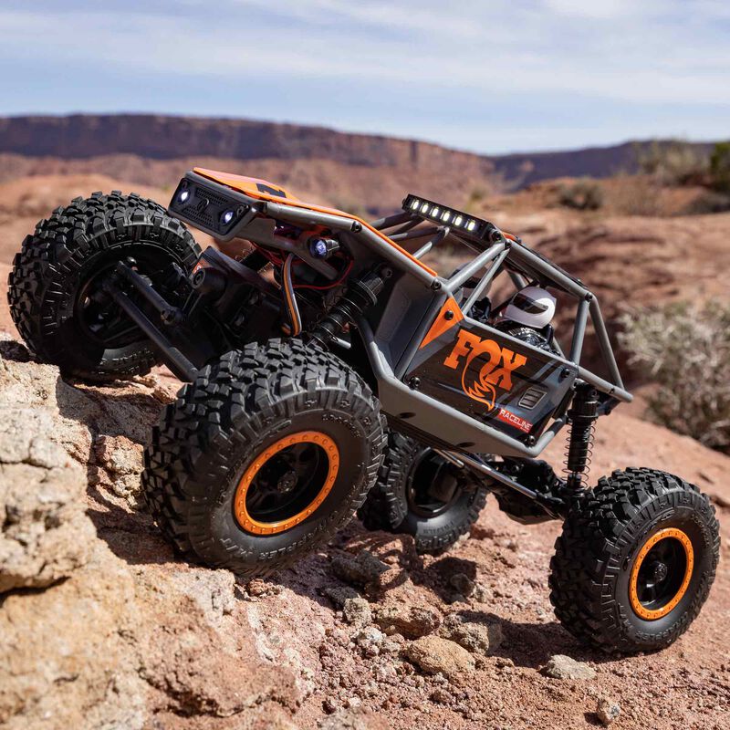 Axial UTB18 Capra 1/18 RTR 4WD Unlimited Trail Buggy w/2.4GHz Radio, Battery & Charger -  - Horizon Hobbies, Inc.