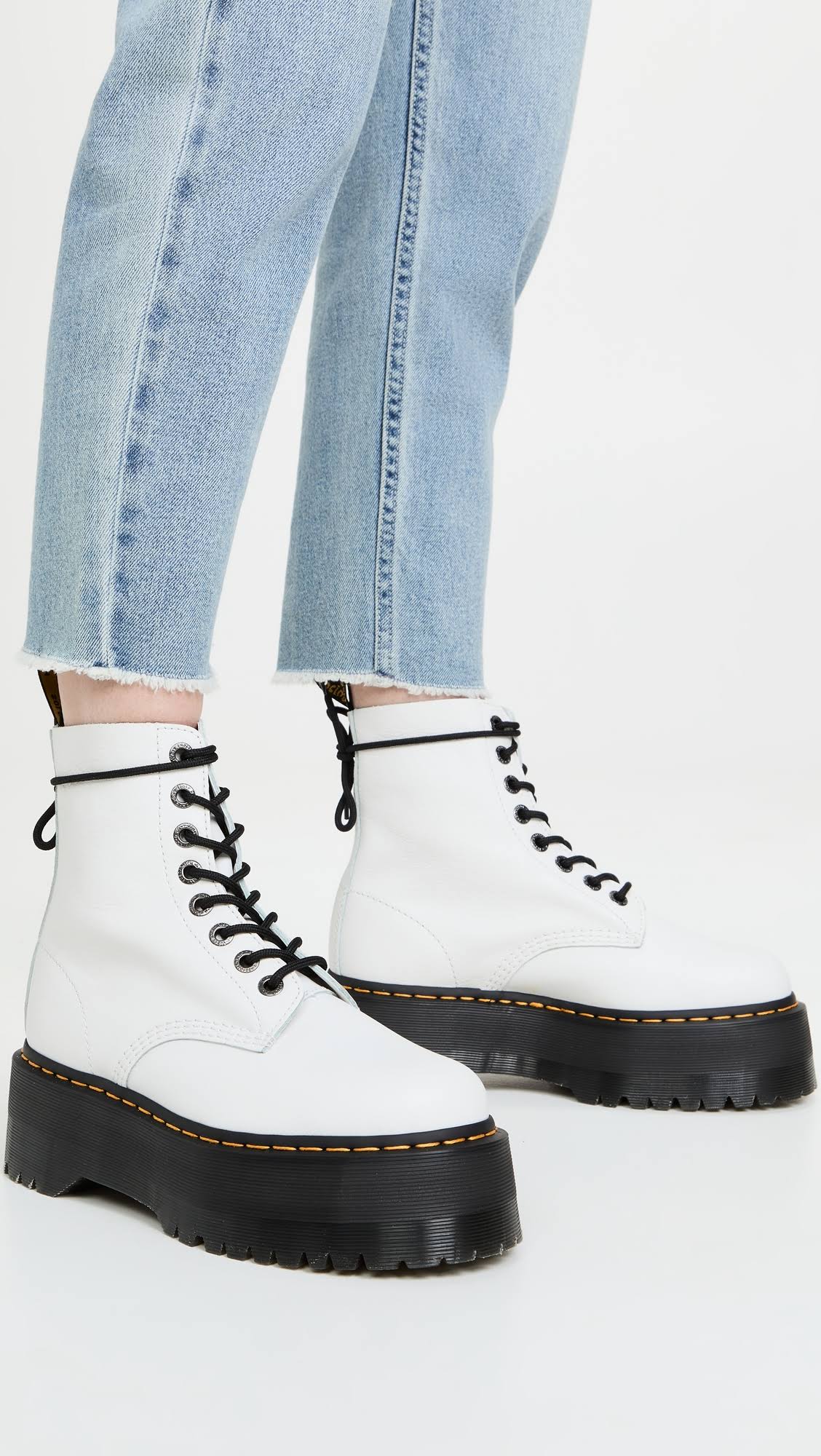 Dr. Martens 1460 Pascal Max Boots - White HZ_EV28XNRU
