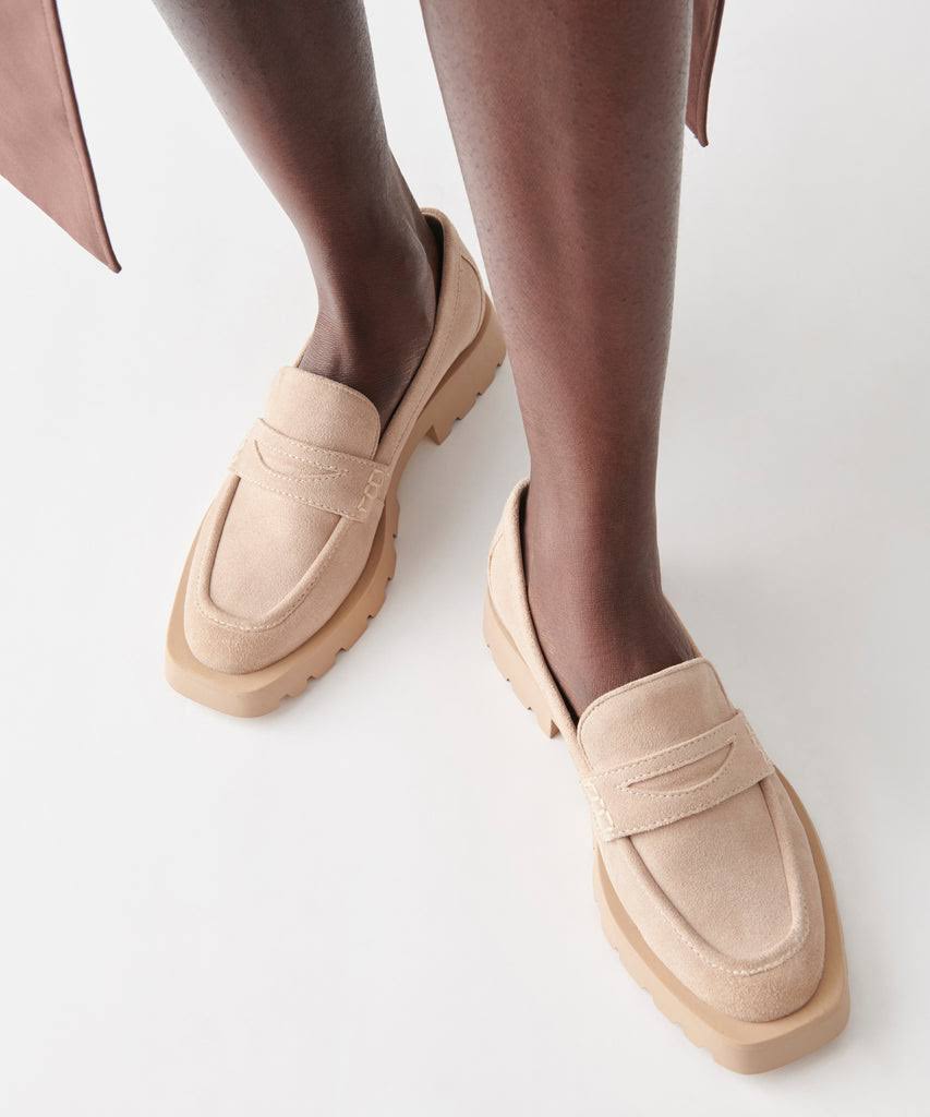 Dolce Vita Elias Loafer | Women's | Tan Suede | Size 7 | Loafers | Lug 7B_8UDU3OBH