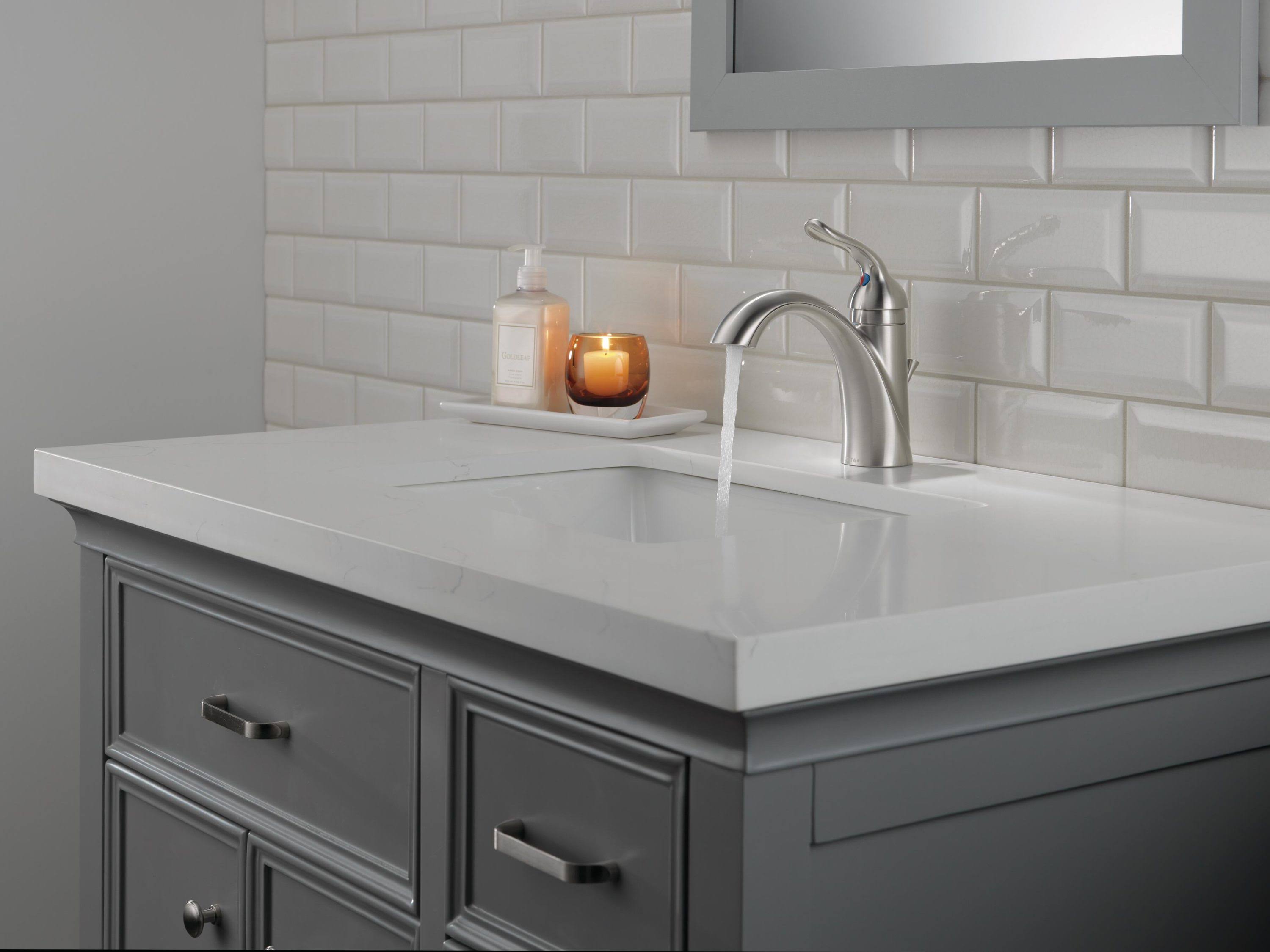 Delta 538-Ssmpu-Dst Lahara Single Handle Bathroom Faucet - Stainless KW_QDNHLRAR