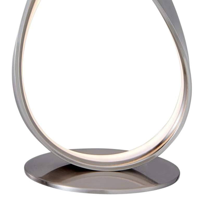 Royce Brushed Nickel Led Table Lamp BW_M7SCSS7X Royce Brushed Nickel Led Table Lamp BW_M7SCSS7X