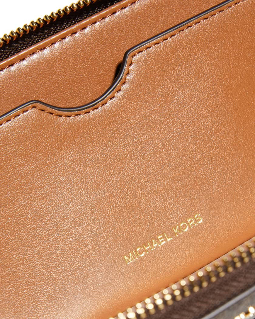 Michael Kors Signature Logo Jet Set Large Flat Multifunction Wristlet - Vanilla 35_G4S1EZSE