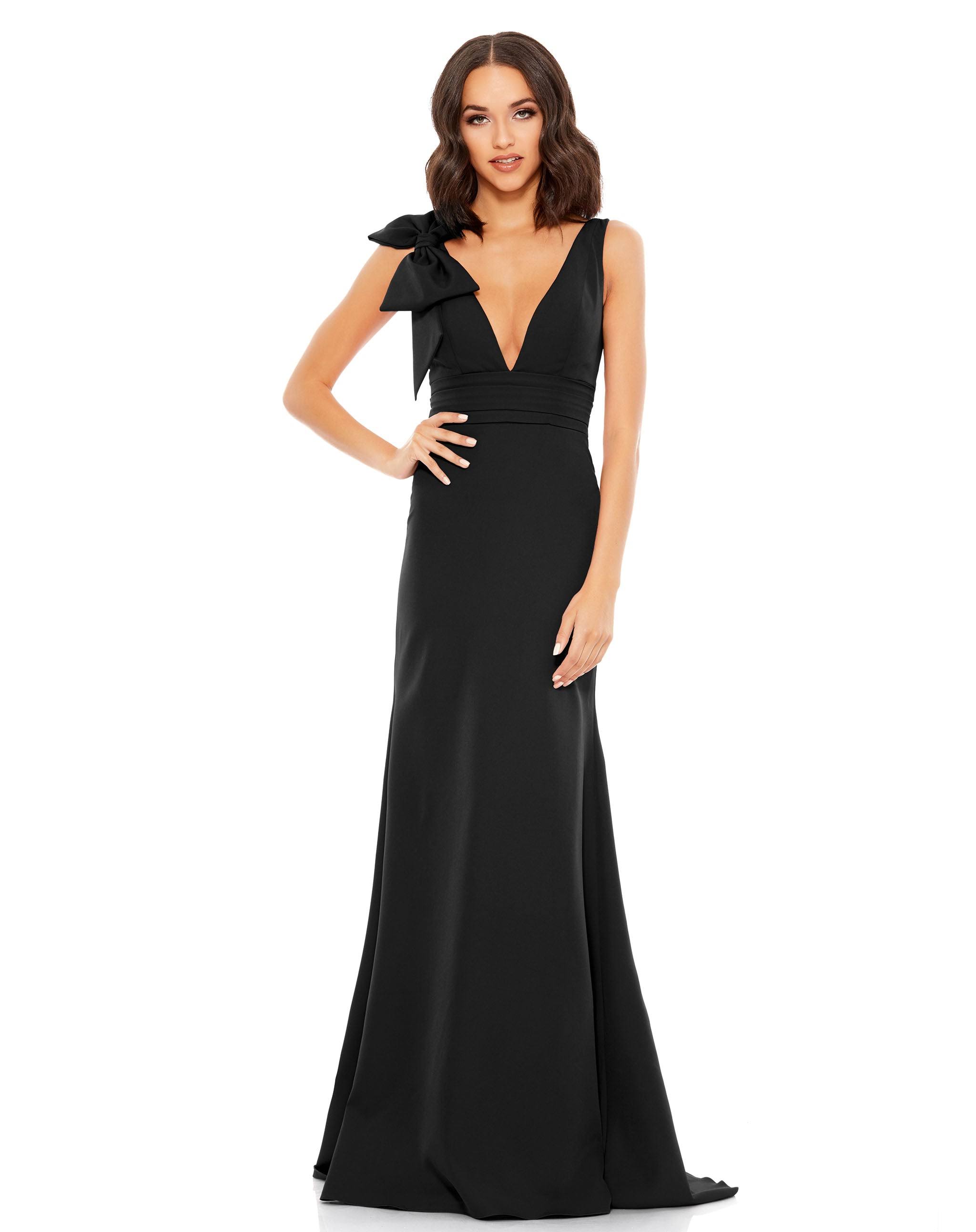 Mac Duggal Sleeveless V Neck Bow Detail Mermaid Gown In Black, Size 10 72_1WOBHOHV
