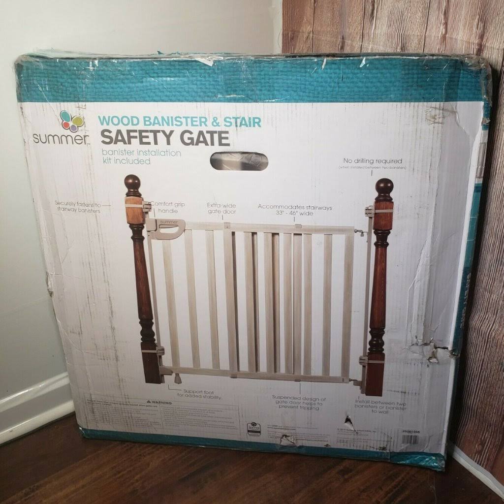 Summer Wood Banister & Stair Safety Gate ZI_1HCXBBAG Summer Wood Banister & Stair Safety Gate ZI_1HCXBBAG