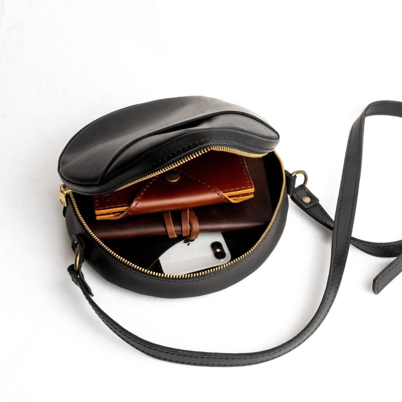 &Almost Perfect& Circle Crossbody, Black / Small S6_UMMHGFHT