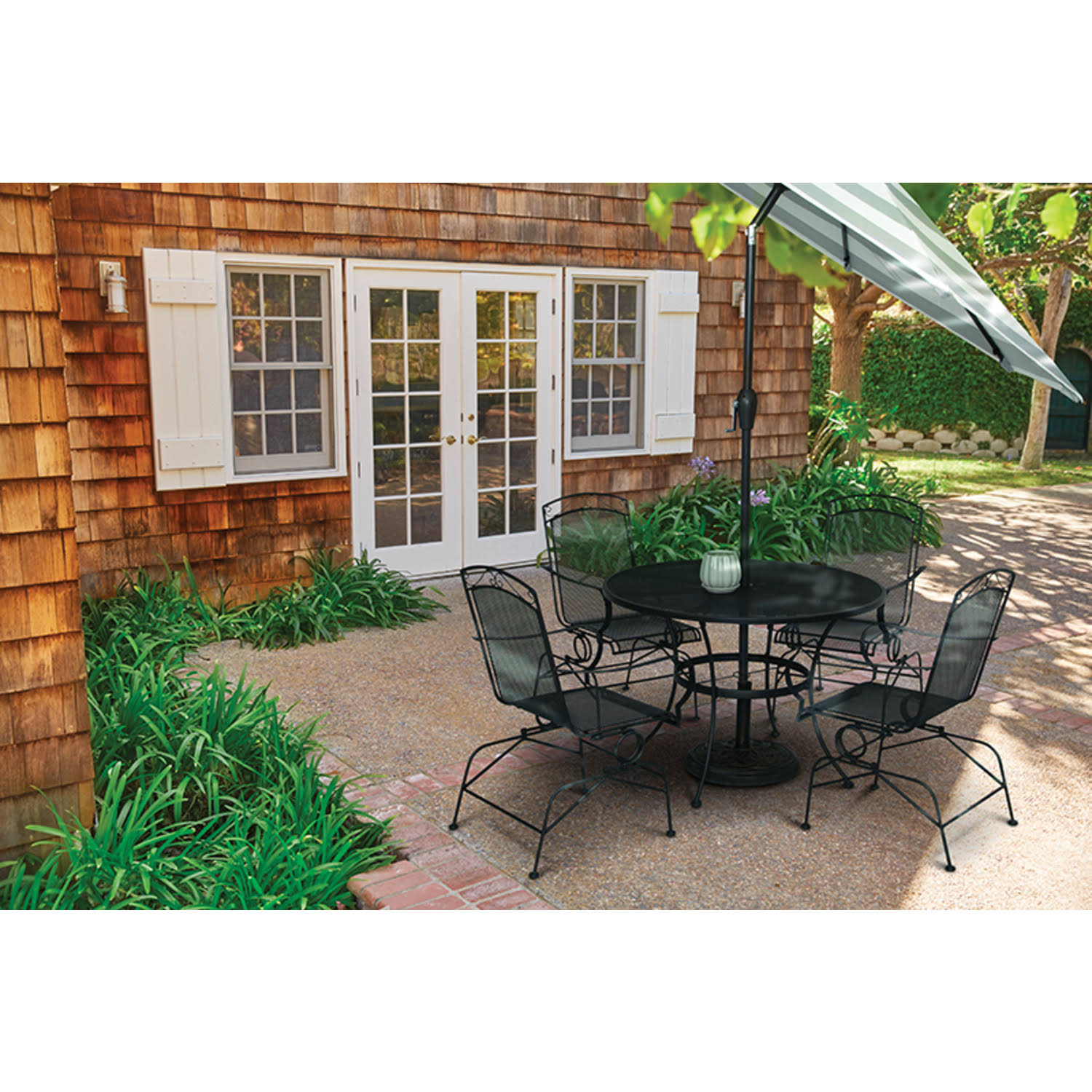Living Accents Black Winston Round Dining Table MF_11TR9JNR Living Accents Black Winston Round Dining Table MF_11TR9JNR