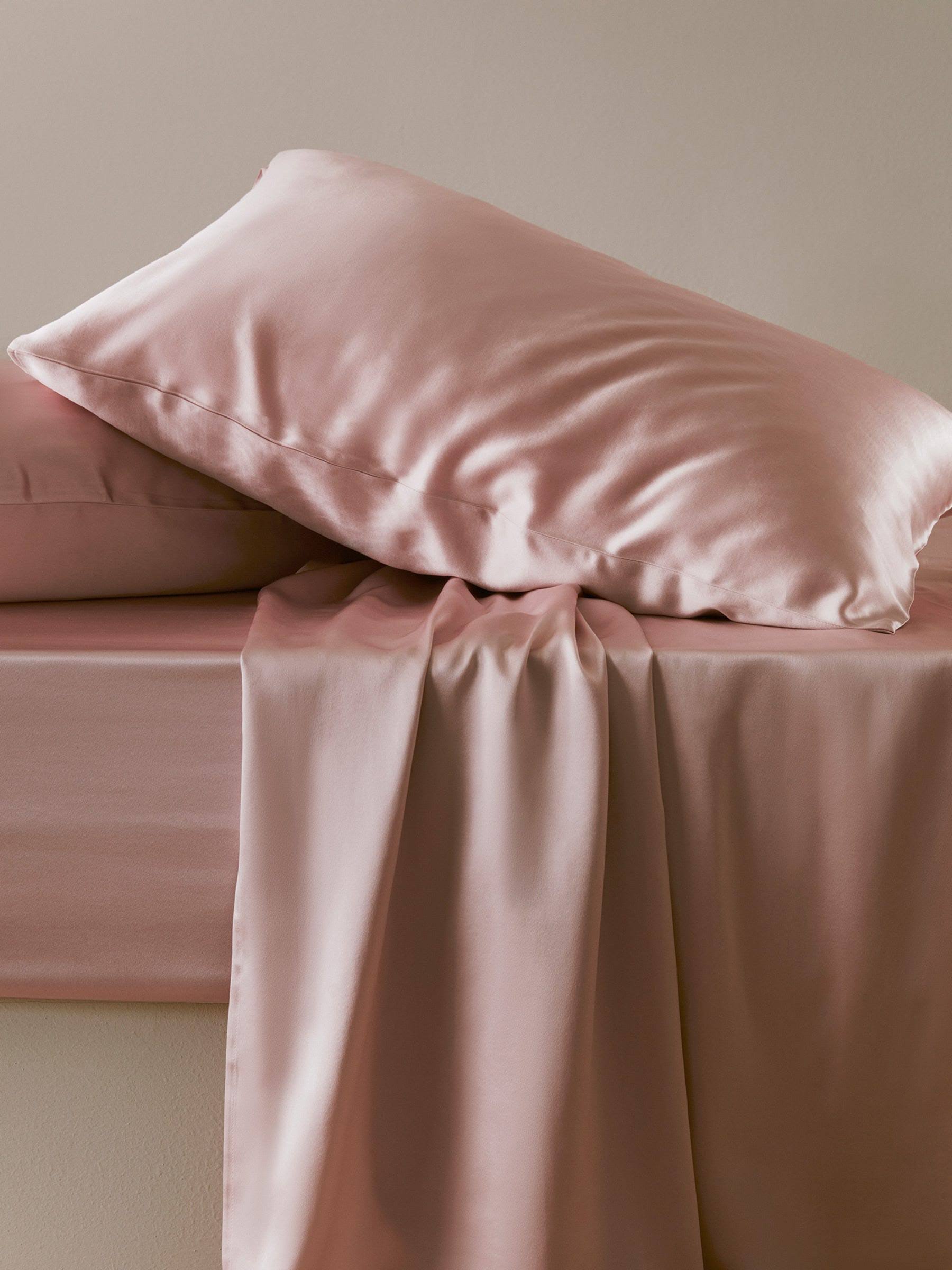 Lilysilk Silk Sheet Set Adult Pink United States 100% 19 Momme Pure Long Stranded Mulberry Silk 400 Thread Count Natural Proteins KV_CRNYRZ0Y