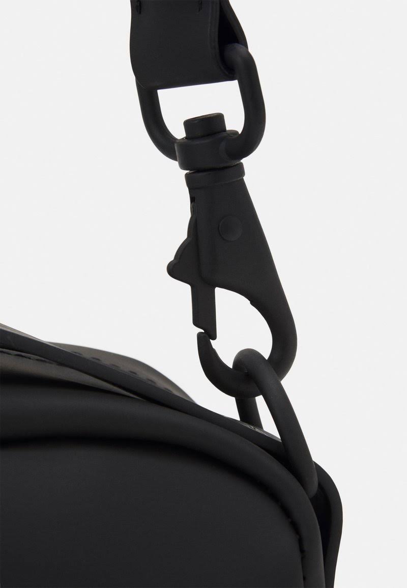 Rains Black Box Bag WO_YAAYRZOM