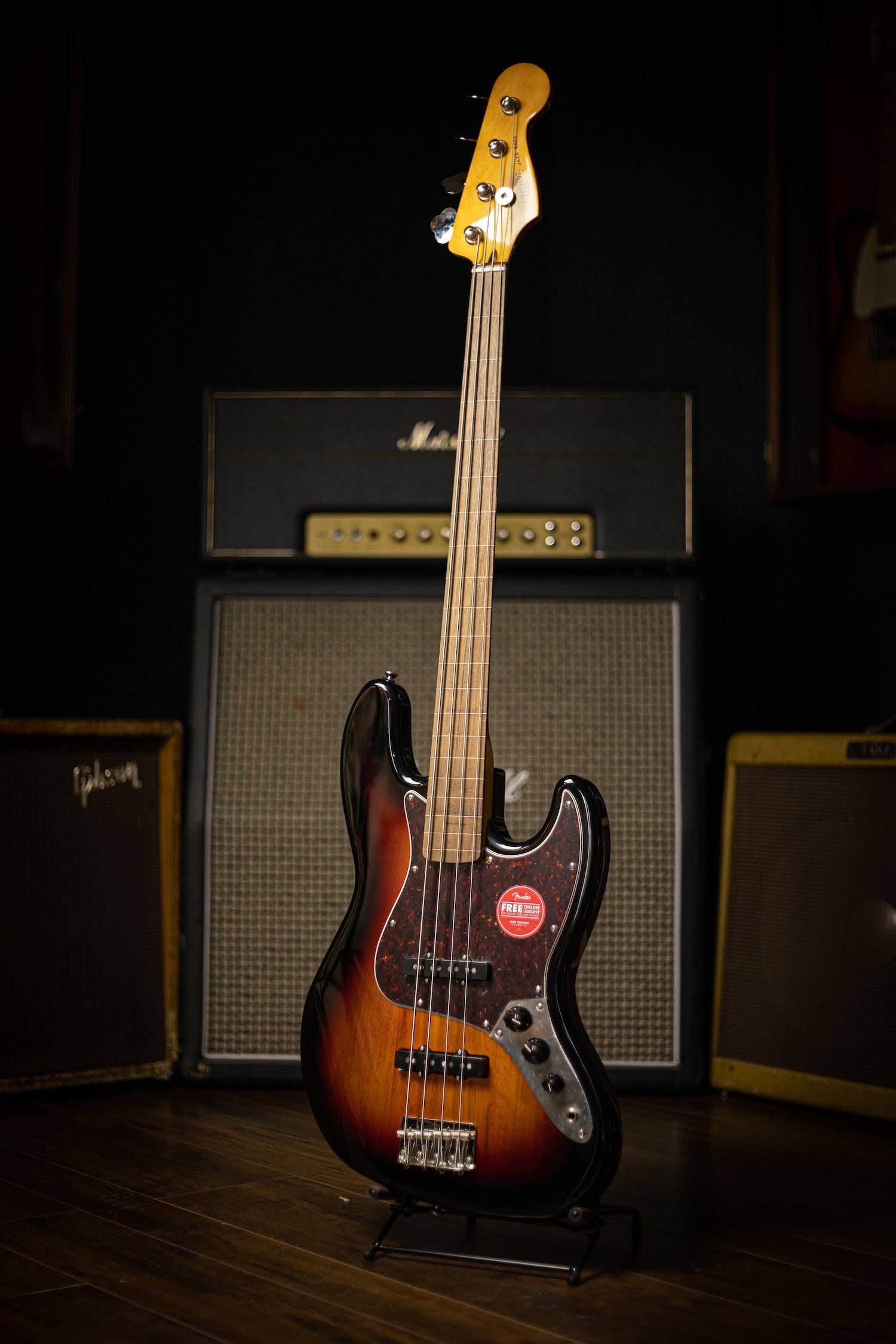 Squier Classic Vibe '60s Fretless Jazz Bass - 3-Color Sunburst JA_UHQHFOTW Squier Classic Vibe '60s Fretless Jazz Bass - 3-Color Sunburst JA_UHQHFOTW