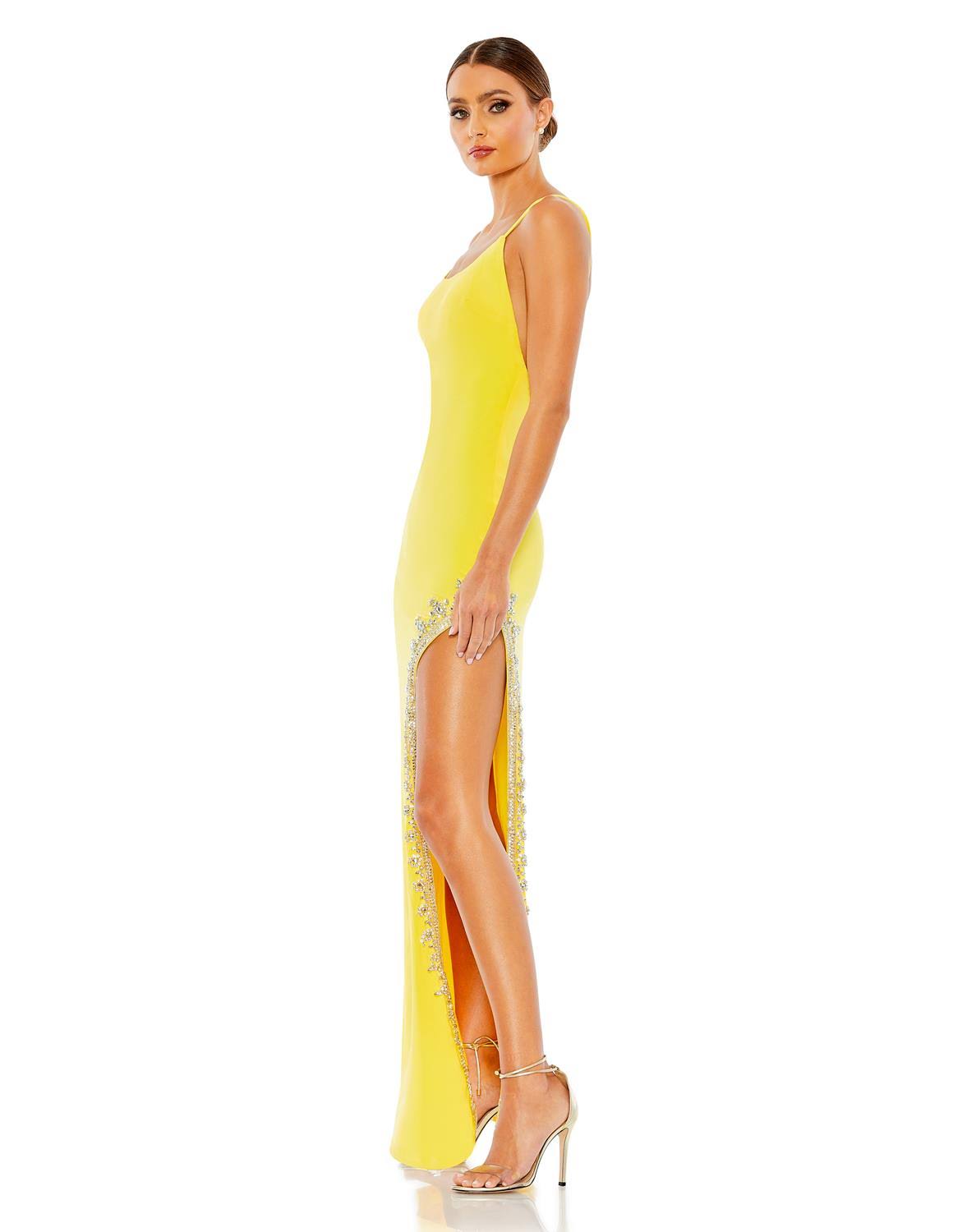 Mac Duggal Women's Embellished Sheath Gown - Black - Size 6 KX_LW7WU80R