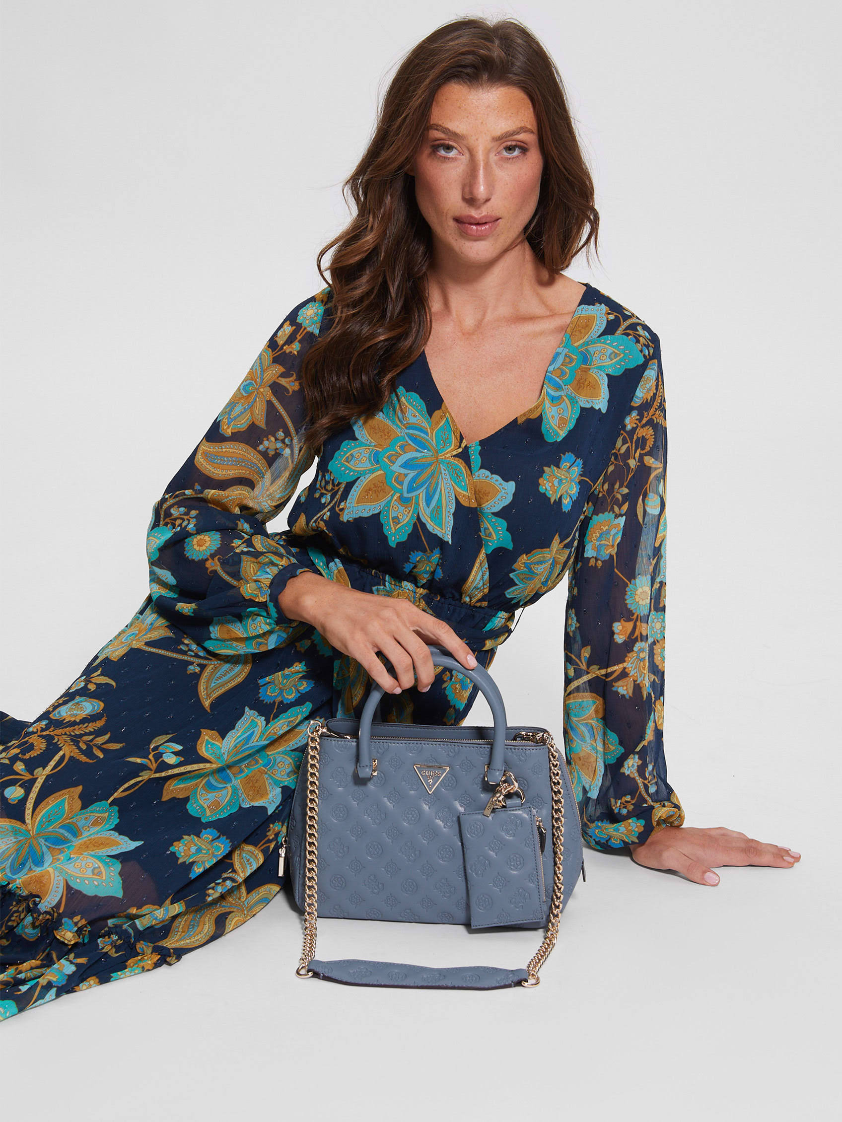 Guess La Femme Small Girlfriend Satchel GK_KF3CTESC